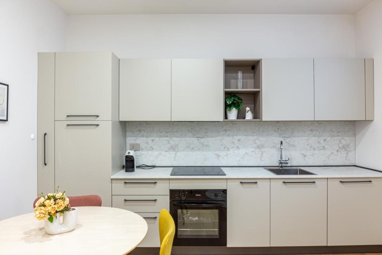 Easylife - Bilocale Moderno E Sofisticato In Zona Porta Venezia Daire Milano Dış mekan fotoğraf